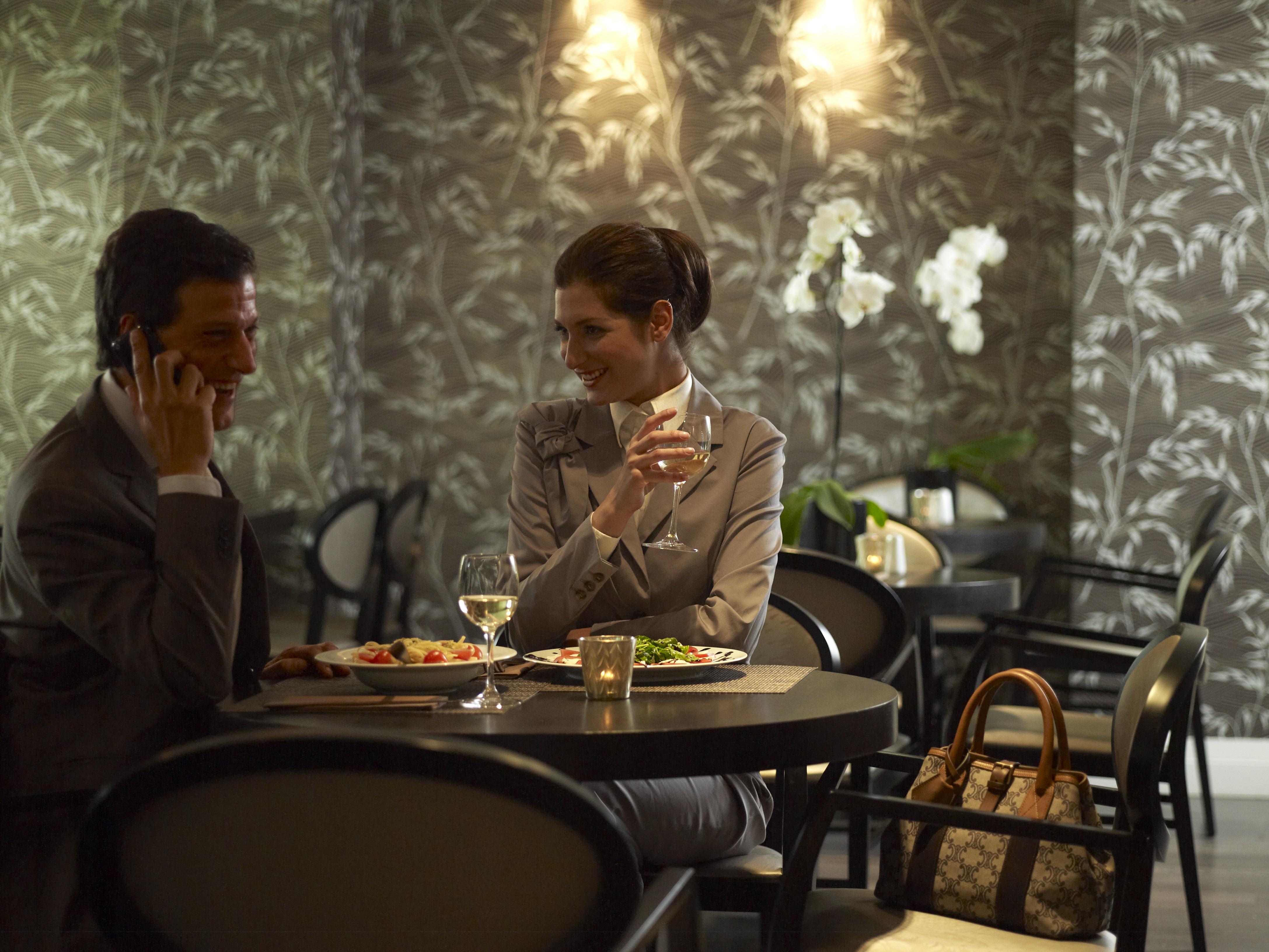 The Y Hotel Афины Экстерьер фото