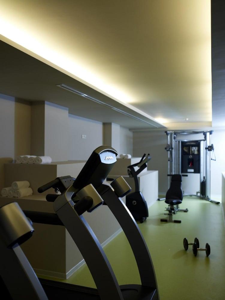 The Y Hotel Афины Экстерьер фото